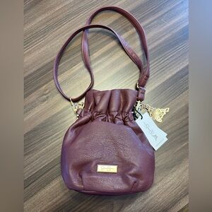 NWT Jessica Simpson drawstring crossbody bag